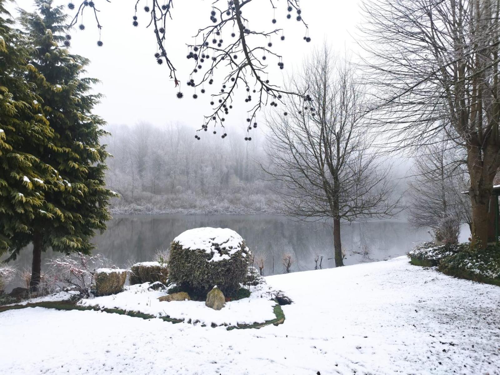 Rajski Vrt - Lake House - Paradise Garden Sisak Exterior foto